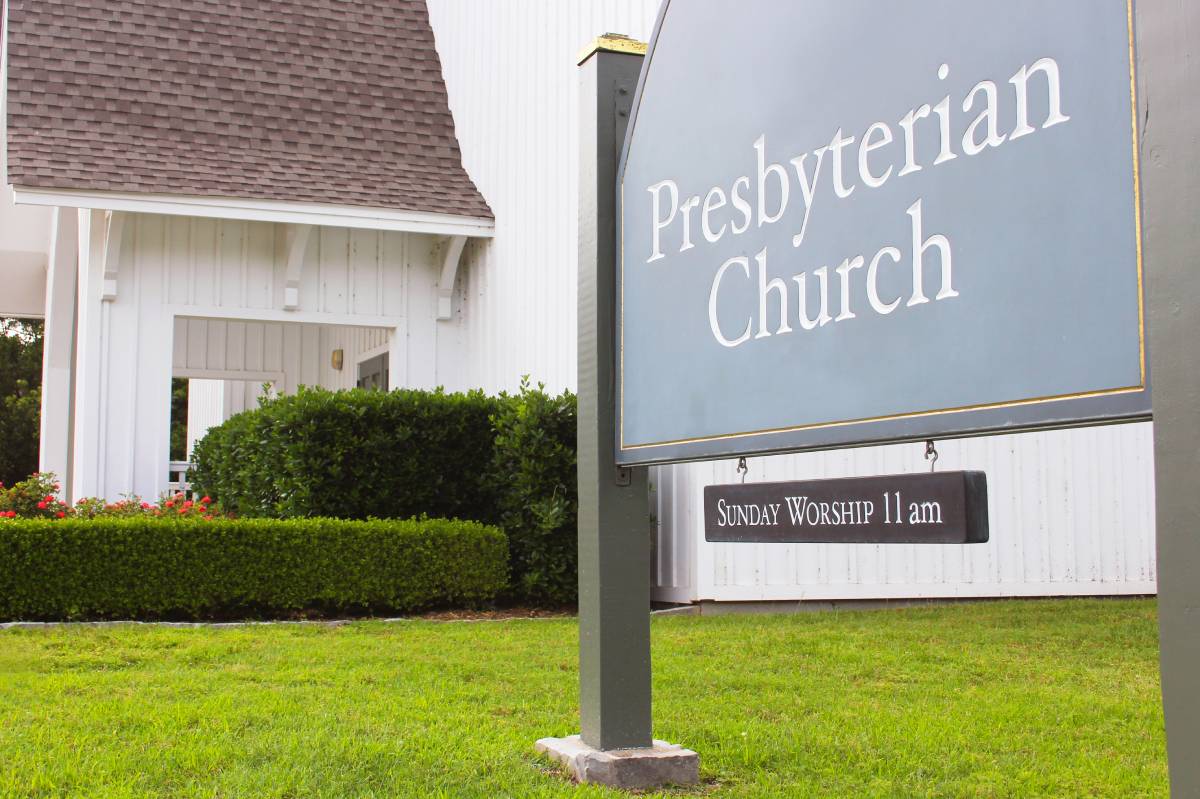 Quality outdoor church signs featuring the church’s denomination and Sunday worship time in the property’s yard at Greeneville Signs near Greeneville, TN